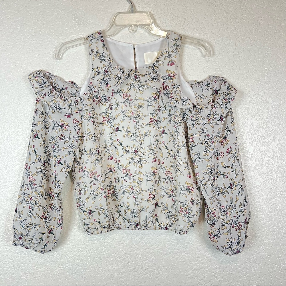 J.O.A Ivory Floral Cold Shoulder Ruffle Cottagecore Top size Medium New